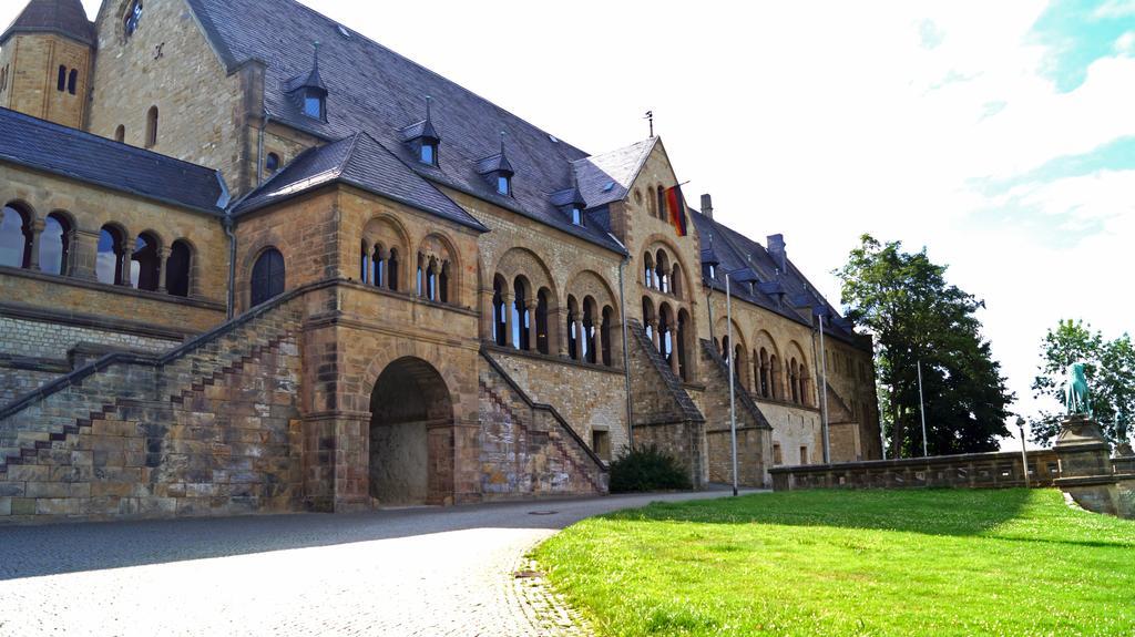 Hotel Kaiserhof جوسلار الغرفة الصورة